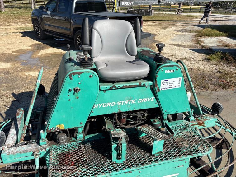 image for item DU0267 MultiQuip STH55JDTCSL power trowel