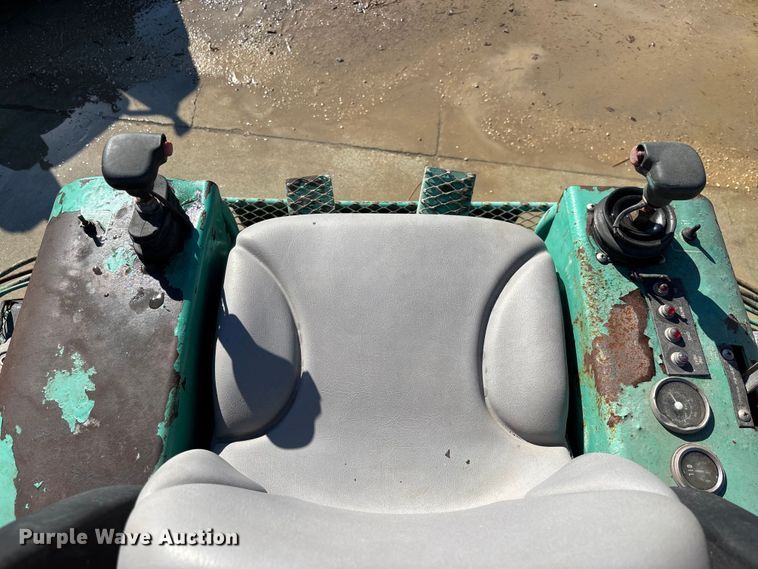 image for item DU0267 MultiQuip STH55JDTCSL power trowel