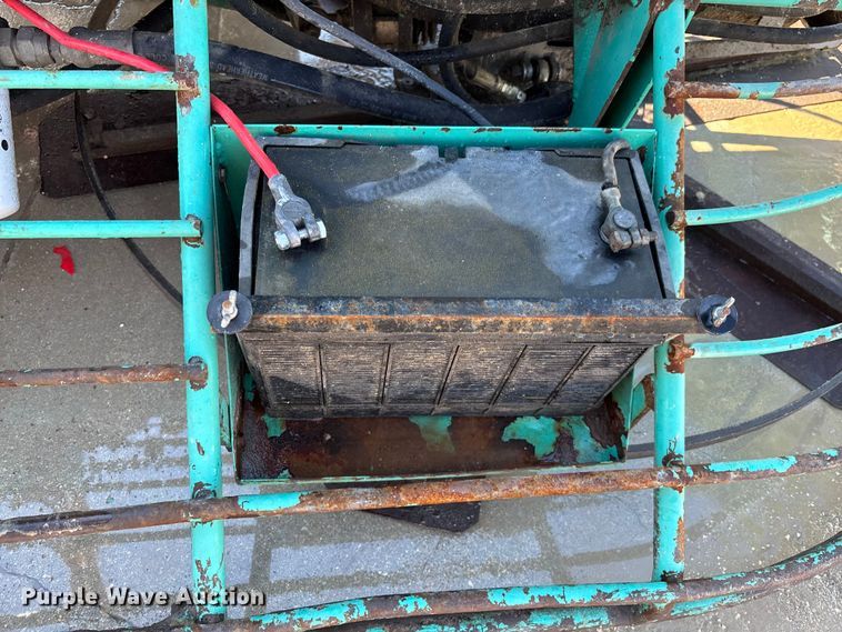 image for item DU0267 MultiQuip STH55JDTCSL power trowel