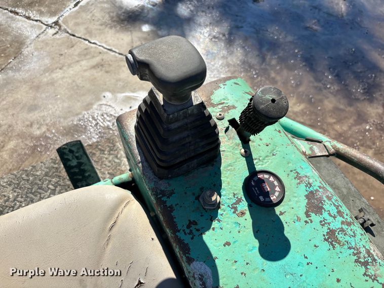 image for item DU0268 (2) MultiQuip HTX-44K-5 power trowels