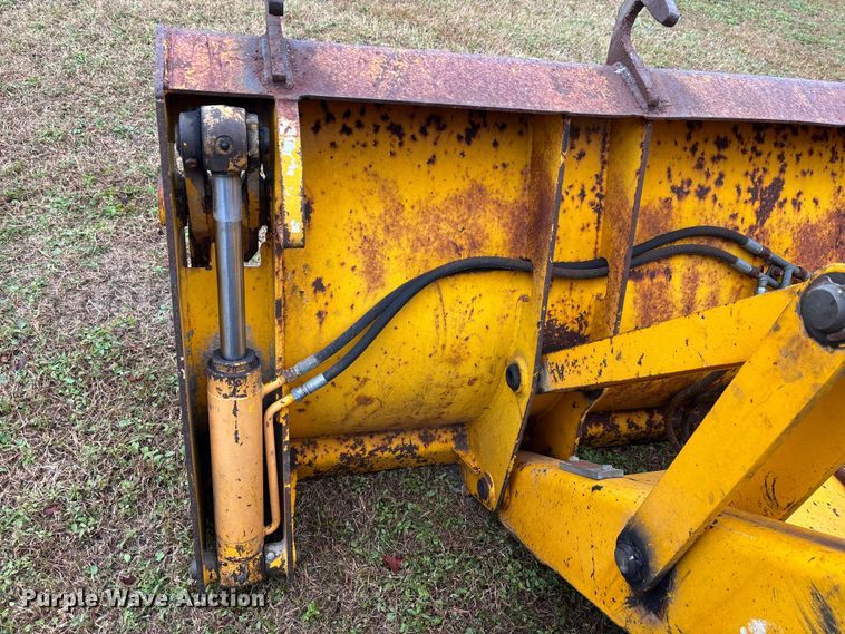 image for item DU0286 1994 JCB 214 backhoe