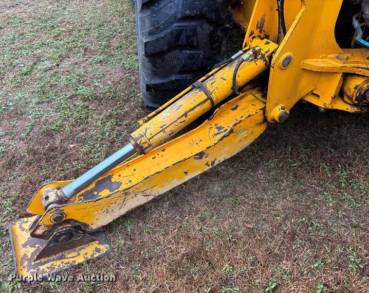 image for item DU0286 1994 JCB 214 backhoe