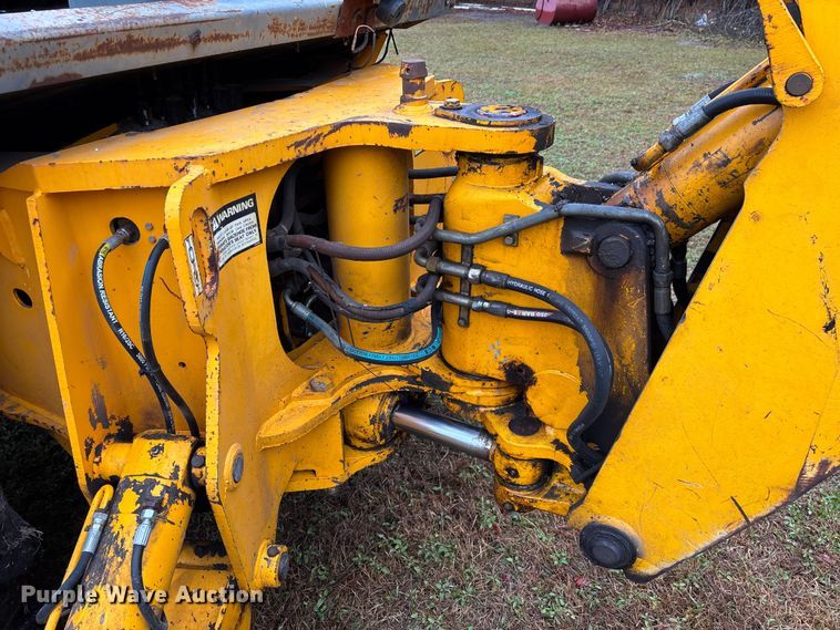 image for item DU0286 1994 JCB 214 backhoe