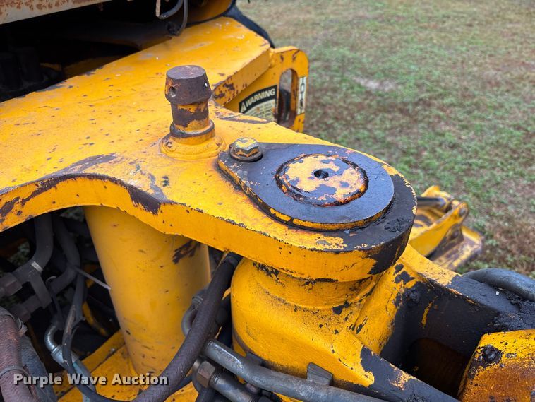 image for item DU0286 1994 JCB 214 backhoe