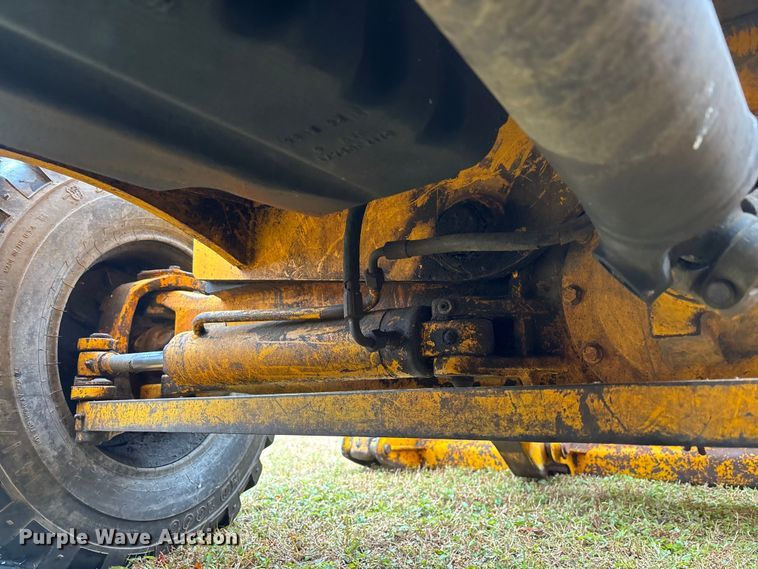 image for item DU0286 1994 JCB 214 backhoe