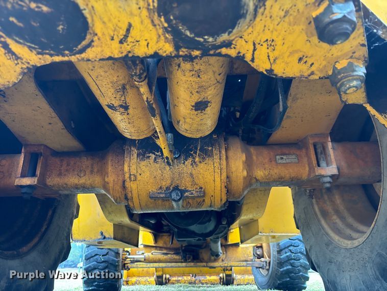 image for item DU0286 1994 JCB 214 backhoe