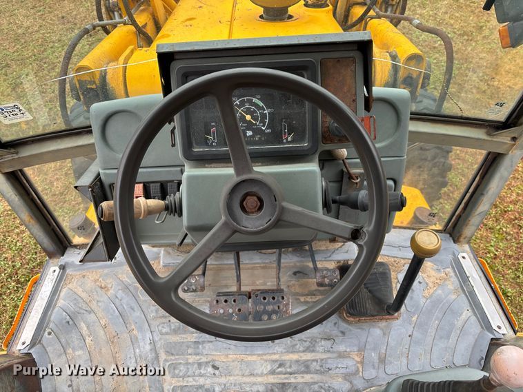 image for item DU0286 1994 JCB 214 backhoe