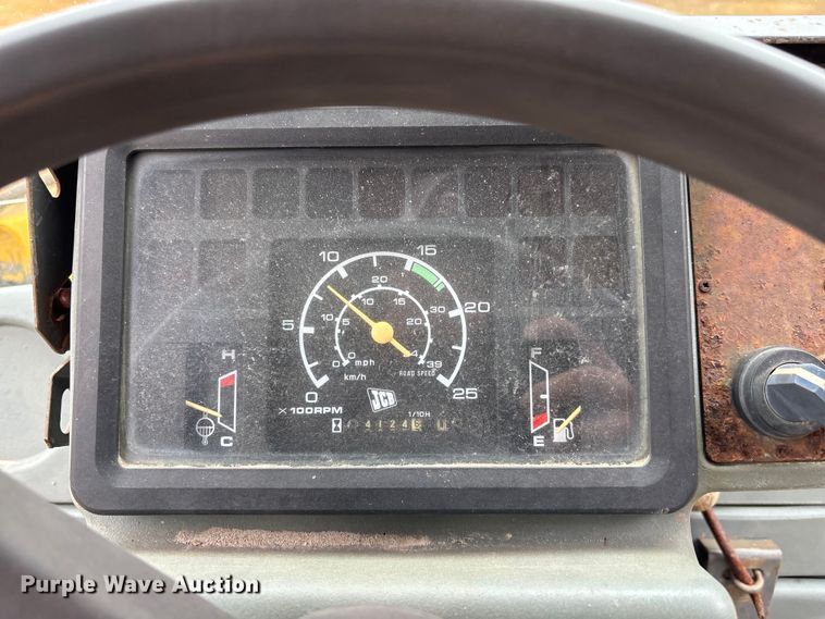 image for item DU0286 1994 JCB 214 backhoe