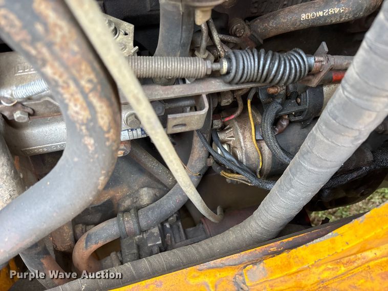 image for item DU0286 1994 JCB 214 backhoe