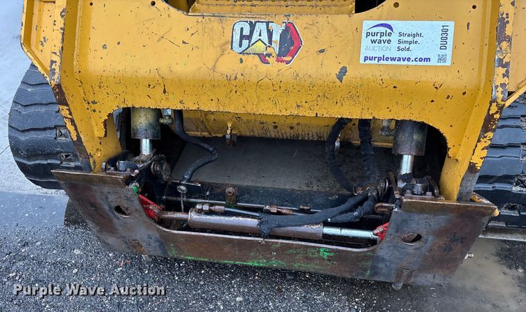 image for item DU0301 2022 Caterpillar 299D3 tracked skid steer loader