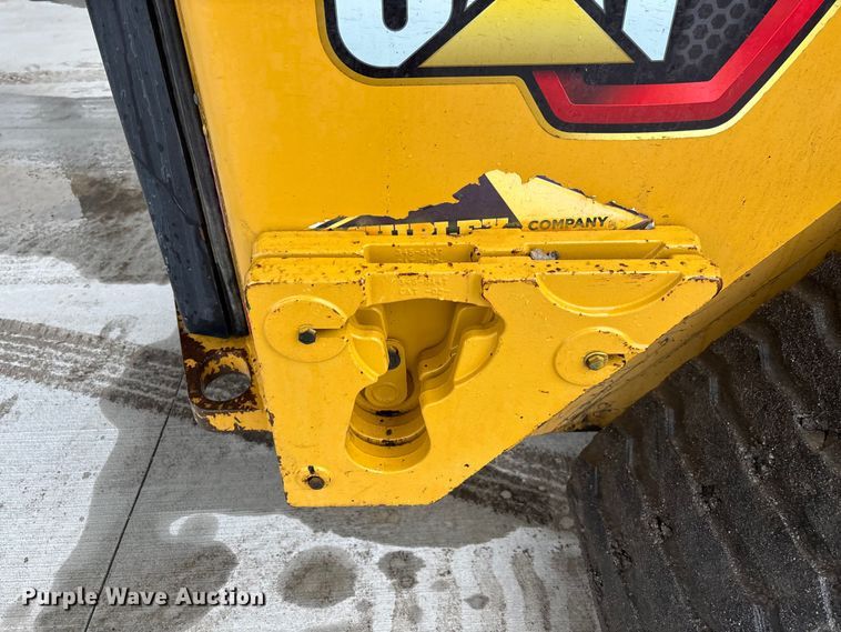 image for item DU0301 2022 Caterpillar 299D3 tracked skid steer loader