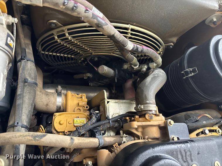 image for item DU0301 2022 Caterpillar 299D3 tracked skid steer loader