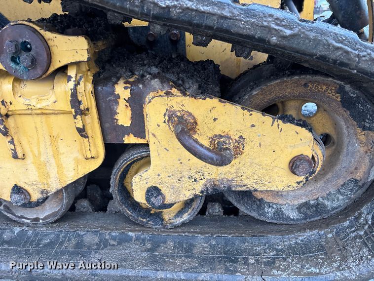 image for item DU0301 2022 Caterpillar 299D3 tracked skid steer loader