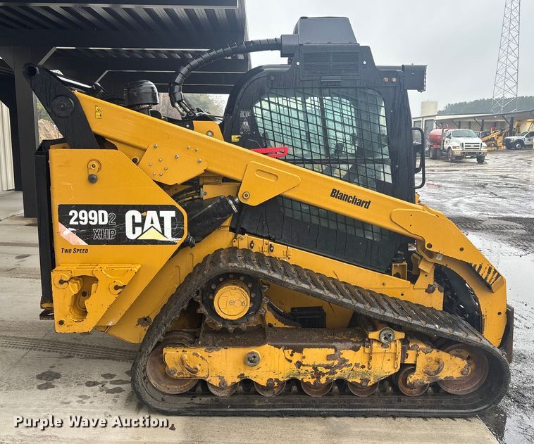 image for item DU0302 2018 Caterpillar 299D2XHP forestry tracked skid steer loader  