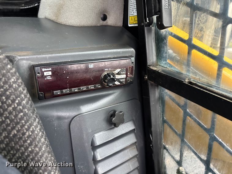 image for item DU0302 2018 Caterpillar 299D2XHP forestry tracked skid steer loader  