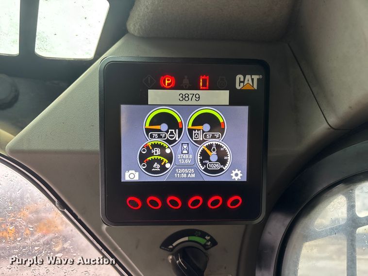 image for item DU0302 2018 Caterpillar 299D2XHP forestry tracked skid steer loader  