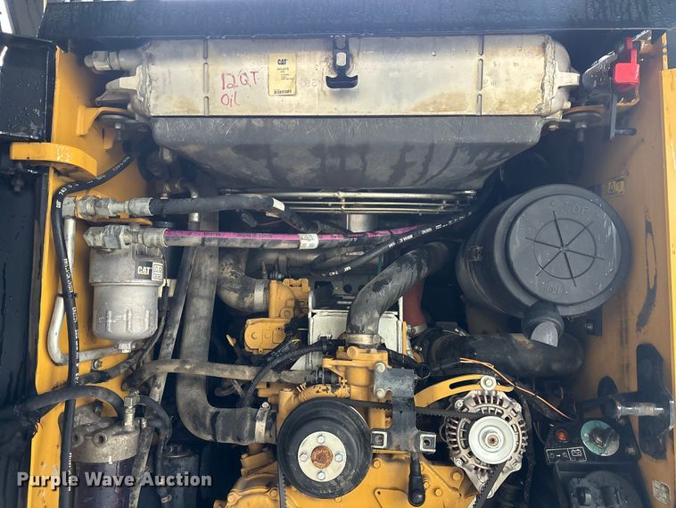 image for item DU0302 2018 Caterpillar 299D2XHP forestry tracked skid steer loader  