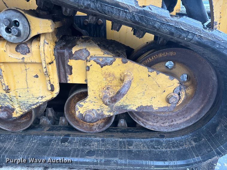 image for item DU0302 2018 Caterpillar 299D2XHP forestry tracked skid steer loader  