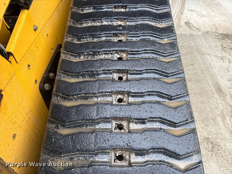 image for item DU0302 2018 Caterpillar 299D2XHP forestry tracked skid steer loader  