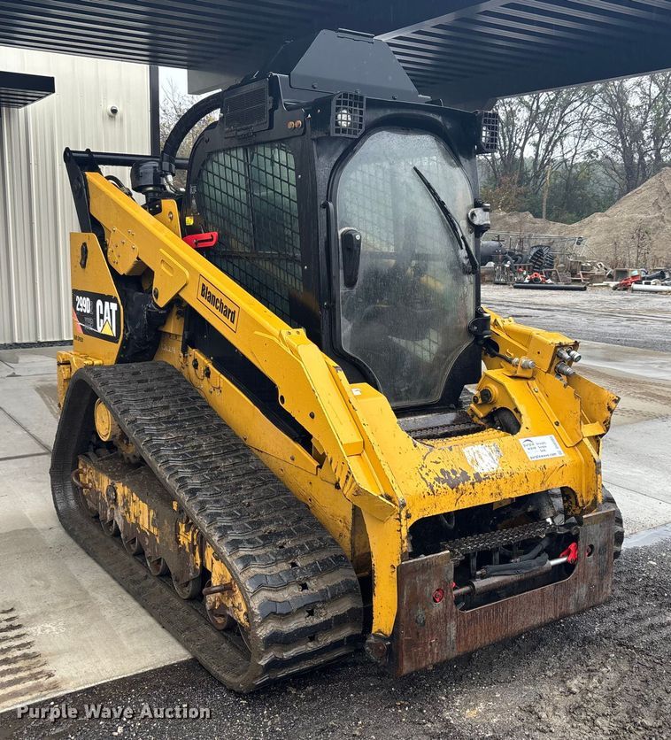 image for item DU0303 2017 Caterpillar 299D2XHP forestry tracked skid steer loader  