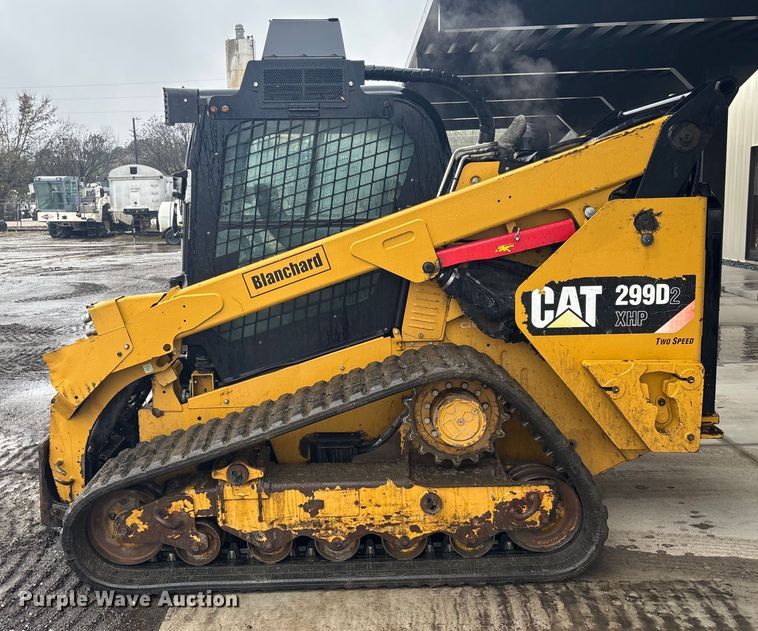 image for item DU0303 2017 Caterpillar 299D2XHP forestry tracked skid steer loader  