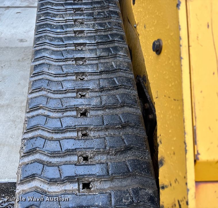 image for item DU0303 2017 Caterpillar 299D2XHP forestry tracked skid steer loader  