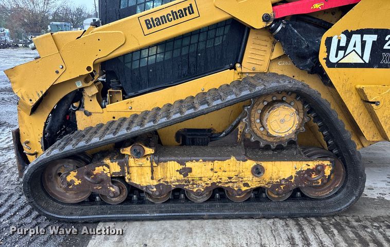 image for item DU0303 2017 Caterpillar 299D2XHP forestry tracked skid steer loader  