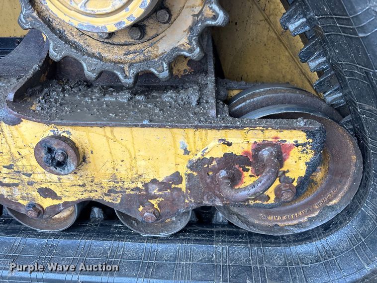 image for item DU0303 2017 Caterpillar 299D2XHP forestry tracked skid steer loader  