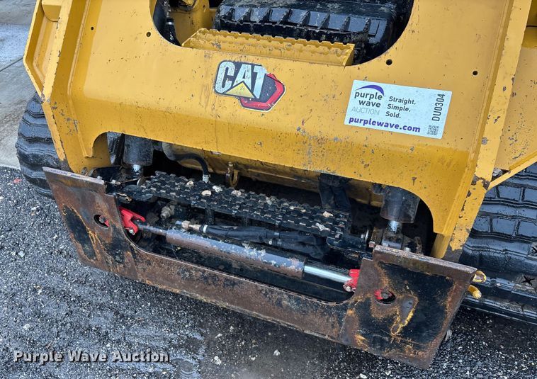 image for item DU0304 2023 Caterpillar 289D3 tracked skid steer loader