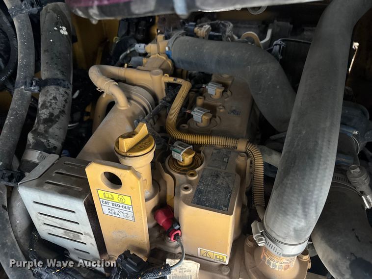 image for item DU0304 2023 Caterpillar 289D3 tracked skid steer loader