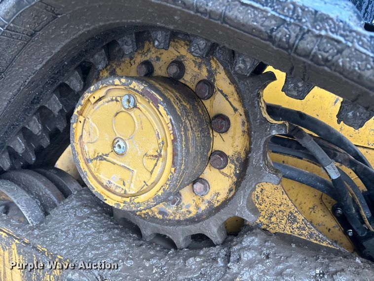 image for item DU0304 2023 Caterpillar 289D3 tracked skid steer loader