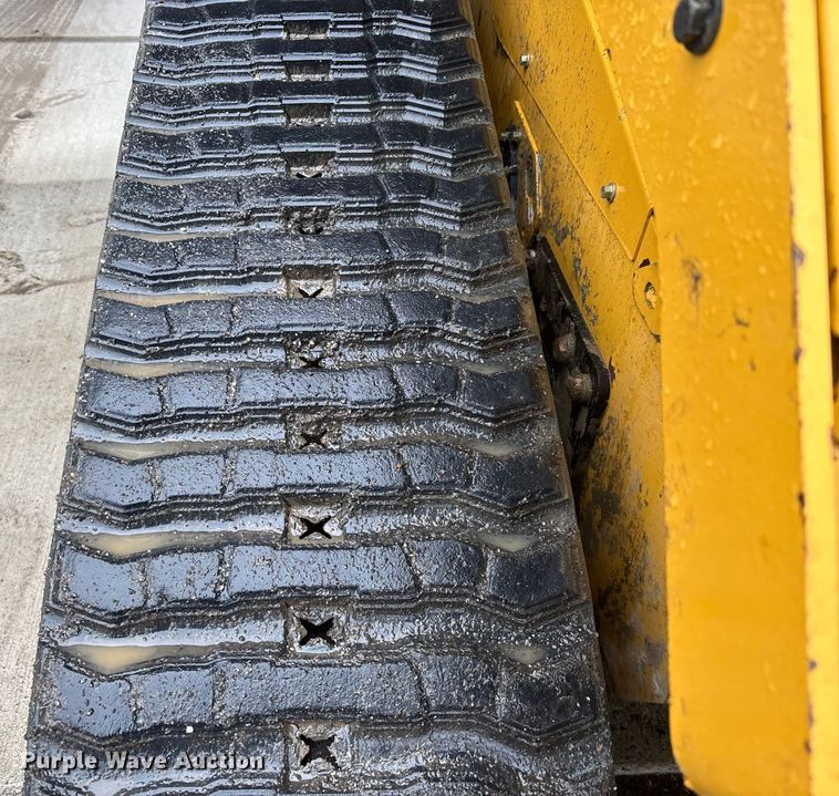 image for item DU0304 2023 Caterpillar 289D3 tracked skid steer loader