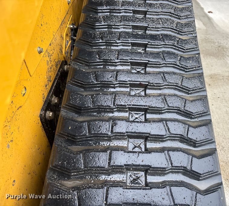 image for item DU0304 2023 Caterpillar 289D3 tracked skid steer loader