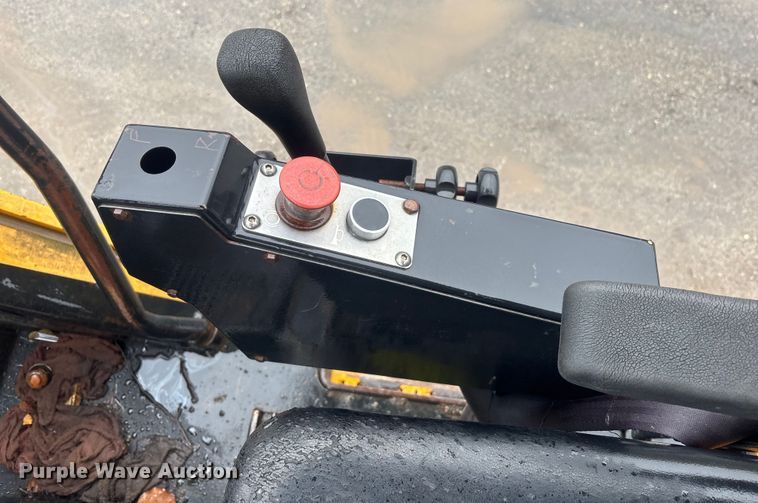 image for item DU0306 1999 Dynapac CC422 double drum vibratory roller