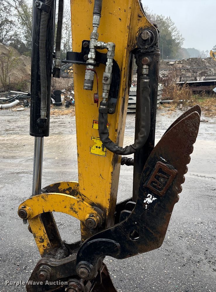 image for item DU0308 2017 Caterpillar 305E2 mini excavator