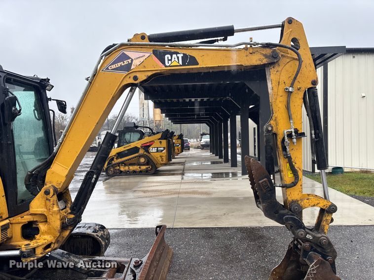 image for item DU0308 2017 Caterpillar 305E2 mini excavator