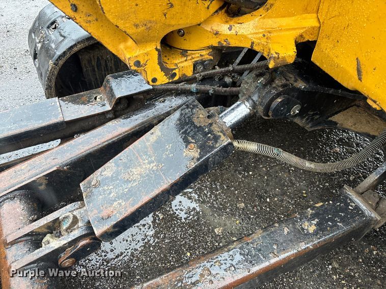 image for item DU0308 2017 Caterpillar 305E2 mini excavator