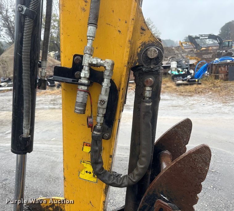 image for item DU0308 2017 Caterpillar 305E2 mini excavator