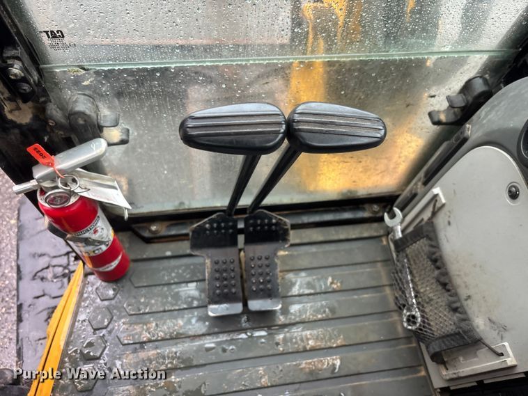 image for item DU0308 2017 Caterpillar 305E2 mini excavator