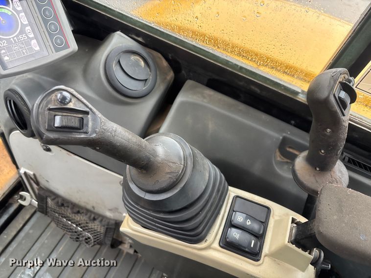 image for item DU0308 2017 Caterpillar 305E2 mini excavator