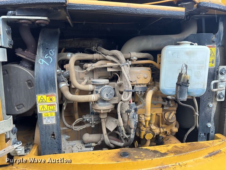 image for item DU0308 2017 Caterpillar 305E2 mini excavator