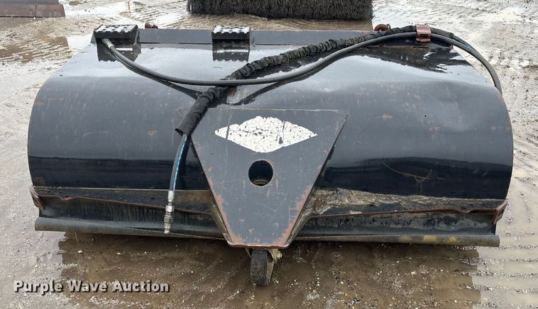 image for item DU0310 Skid steer sweeper