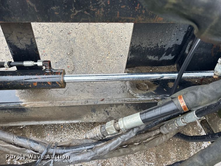 image for item DU0312 2011 Caterpillar PC205 skid steer cold planer