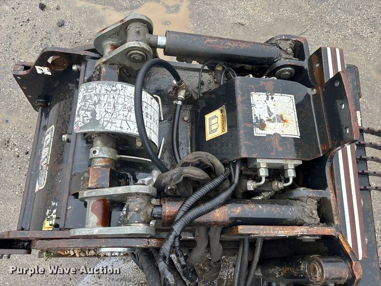 image for item DU0312 2011 Caterpillar PC205 skid steer cold planer