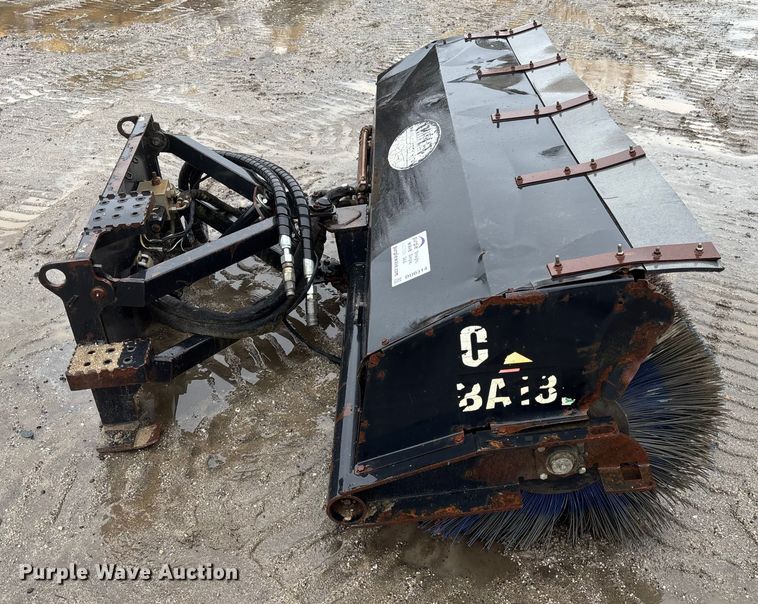 image for item DU0314 Caterpillar BA18 skid steer broom