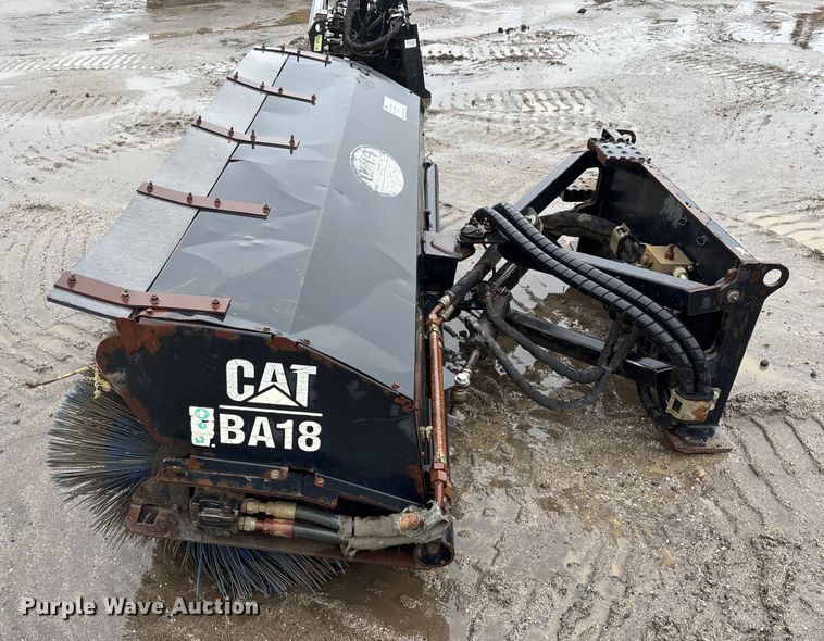 image for item DU0314 Caterpillar BA18 skid steer broom