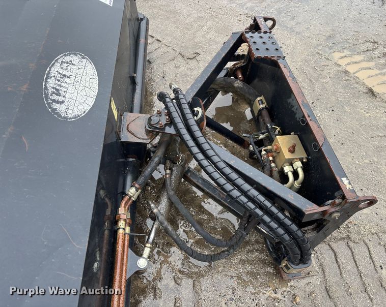 image for item DU0314 Caterpillar BA18 skid steer broom