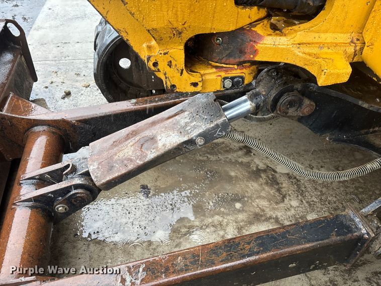 image for item DU0315 2014 Caterpillar 305.5E CR mini excavator