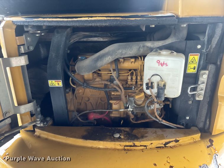 image for item DU0315 2014 Caterpillar 305.5E CR mini excavator