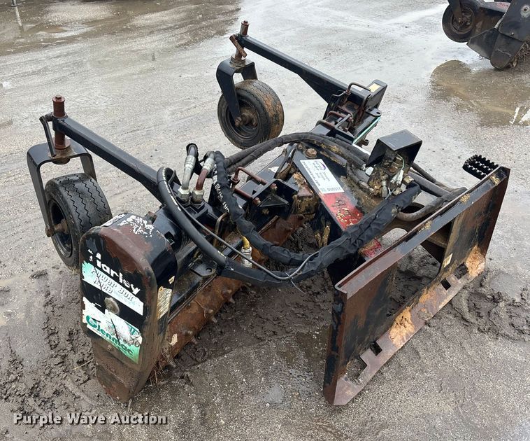 image for item DU0317 Glenmac M-6 skid steer power rake